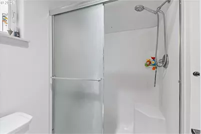 34660 Glacier Ave, Saint Helens, OR 97051 - Photo 18