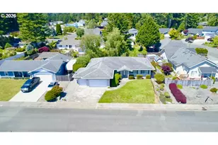 866 Jodee Ln, Brookings, OR 97415 - Photo 2