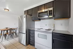 697 54th St, Springfield, OR 97478 - Photo 14