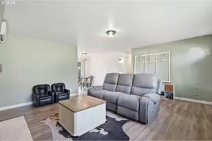 697 54th St, Springfield, OR 97478 - Photo 38