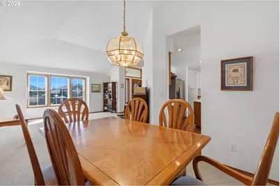 2343 SW 1st St, Gresham, OR 97080 - Photo 12