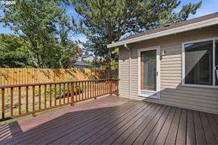 2343 SW 1st St, Gresham, OR 97080 - Photo 42