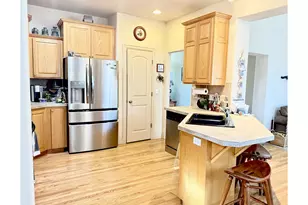 19244 Cantata Dr, Oregon City, OR 97045 - Photo 2
