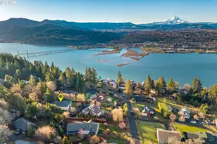 105 SW Dogwood Ln, White Salmon, WA 98672 - Photo 4