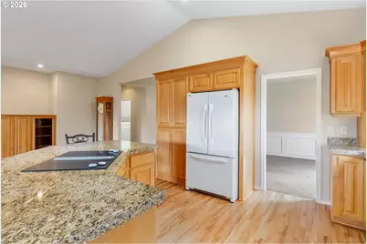 105 SW Dogwood Ln, White Salmon, WA 98672 - Photo 12