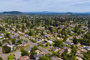 5205 SE Ramona St, Portland, OR 97206 - Photo 36