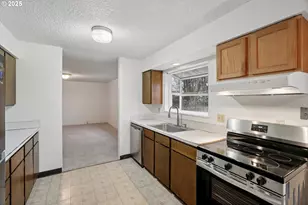 1802 Dorothy St, Longview, WA 98632 - Photo 12