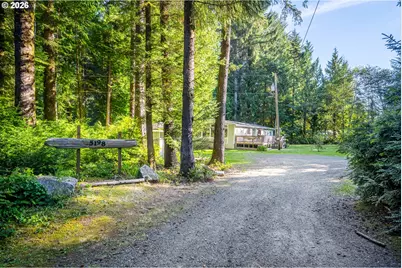 5198 Grand Ave, Florence, OR 97439 - Photo 2