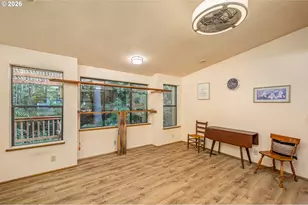 5198 Grand Ave, Florence, OR 97439 - Photo 10