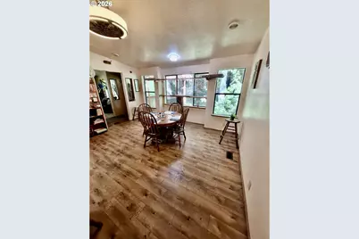 5198 Grand Ave, Florence, OR 97439 - Photo 8