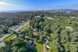 5198 Grand Ave, Florence, OR 97439 - Photo 18