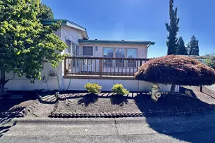 1800 Lakewood Ct, Eugene, OR 97402 - Photo 8