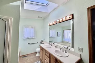 1800 Lakewood Ct, Eugene, OR 97402 - Photo 30