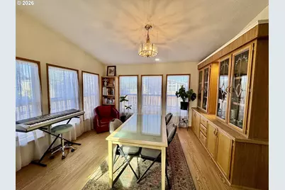 1800 Lakewood Ct #171, Eugene, OR 97402 - Photo 16