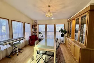 1800 Lakewood Ct, Eugene, OR 97402 - Photo 16