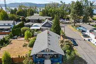 1306 B St, Washougal, WA 98671 - Photo 4