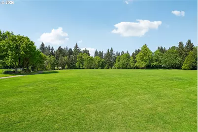 10300 SW Coquille Dr, Tualatin, OR 97062 - Photo 44