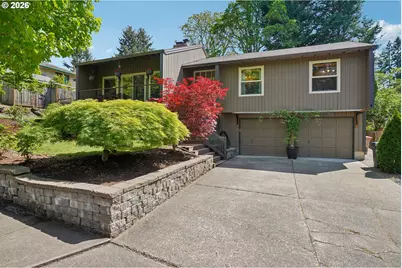 10300 SW Coquille Dr, Tualatin, OR 97062 - Photo 2