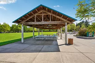 10300 SW Coquille Dr, Tualatin, OR 97062 - Photo 46