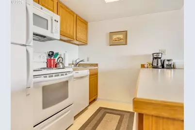 1146 N Marion Ave, Gearhart, OR 97138 - Photo 16