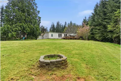 61513 Richmond Way, Coos Bay, OR 97420 - Photo 40