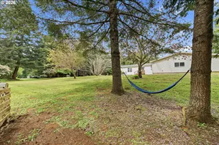 61513 Richmond Way, Coos Bay, OR 97420 - Photo 36