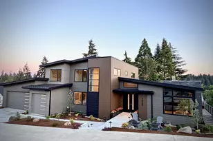 1025 Crenshaw Rd, Eugene, OR 97401 - Photo 1