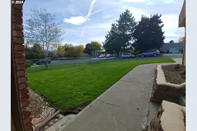 1209 SW Zeta Ct, Pendleton, OR 97801 - Photo 16