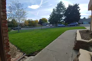 1209 SW Zeta Ct, Pendleton, OR 97801 - Photo 16