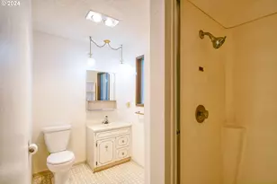 1209 SW Zeta Ct, Pendleton, OR 97801 - Photo 20