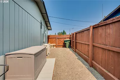 353 Shear St SW, Castle Rock, WA 98611 - Photo 28