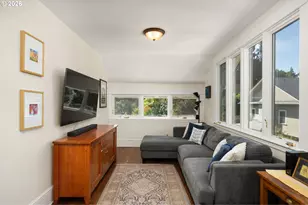 2127 SW Elm St, Portland, OR 97201 - Photo 28