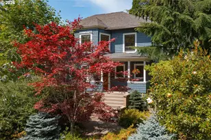 2127 SW Elm St, Portland, OR 97201 - Photo 46