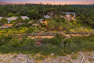 6988 NW Pacific Coast Hwy, Seal Rock, OR 97376 - Photo 2