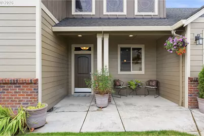 1403 NE 128th Cir, Vancouver, WA 98685 - Photo 2