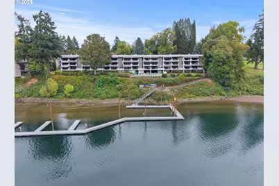 790 SE Webber St #104, Portland, OR 97202 - Photo 1