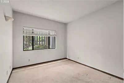 790 SE Webber St #104, Portland, OR 97202 - Photo 10