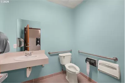 9407 NE Vancouver Mall Dr, Vancouver, WA 98662 - Photo 24