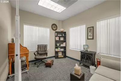 9407 NE Vancouver Mall Dr, Vancouver, WA 98662 - Photo 14