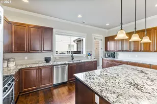 12329 SW Athens Ln, Wilsonville, OR 97070 - Photo 14