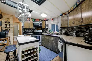 137127 Main St, Crescent, OR 97733 - Photo 14