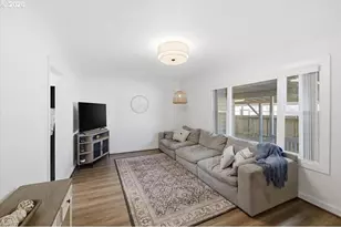 4086 Bell Ave, Eugene, OR 97402 - Photo 10