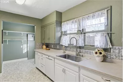 4086 Bell Ave, Eugene, OR 97402 - Photo 16