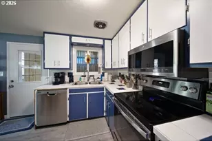 1745 Greenwood Ave, Reedsport, OR 97467 - Photo 8