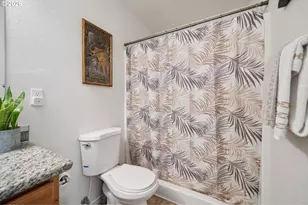13546 SE Steele St, Portland, OR 97236 - Photo 18