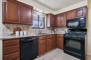 8545 N Bristol Ave, Portland, OR 97203 - Photo 12