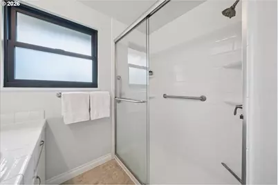 8545 N Bristol Ave, Portland, OR 97203 - Photo 26