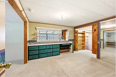 332 Oak Park Dr, Tygh Valley, OR 97063 - Photo 24