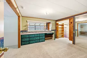 332 Oak Park Dr, Tygh Valley, OR 97063 - Photo 24