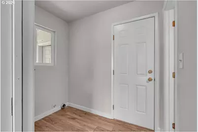 4888 38th Pl NE, Salem, OR 97305 - Photo 18